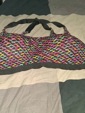 Wireless Multicolor Patterned Sports Bra - Women Intimates